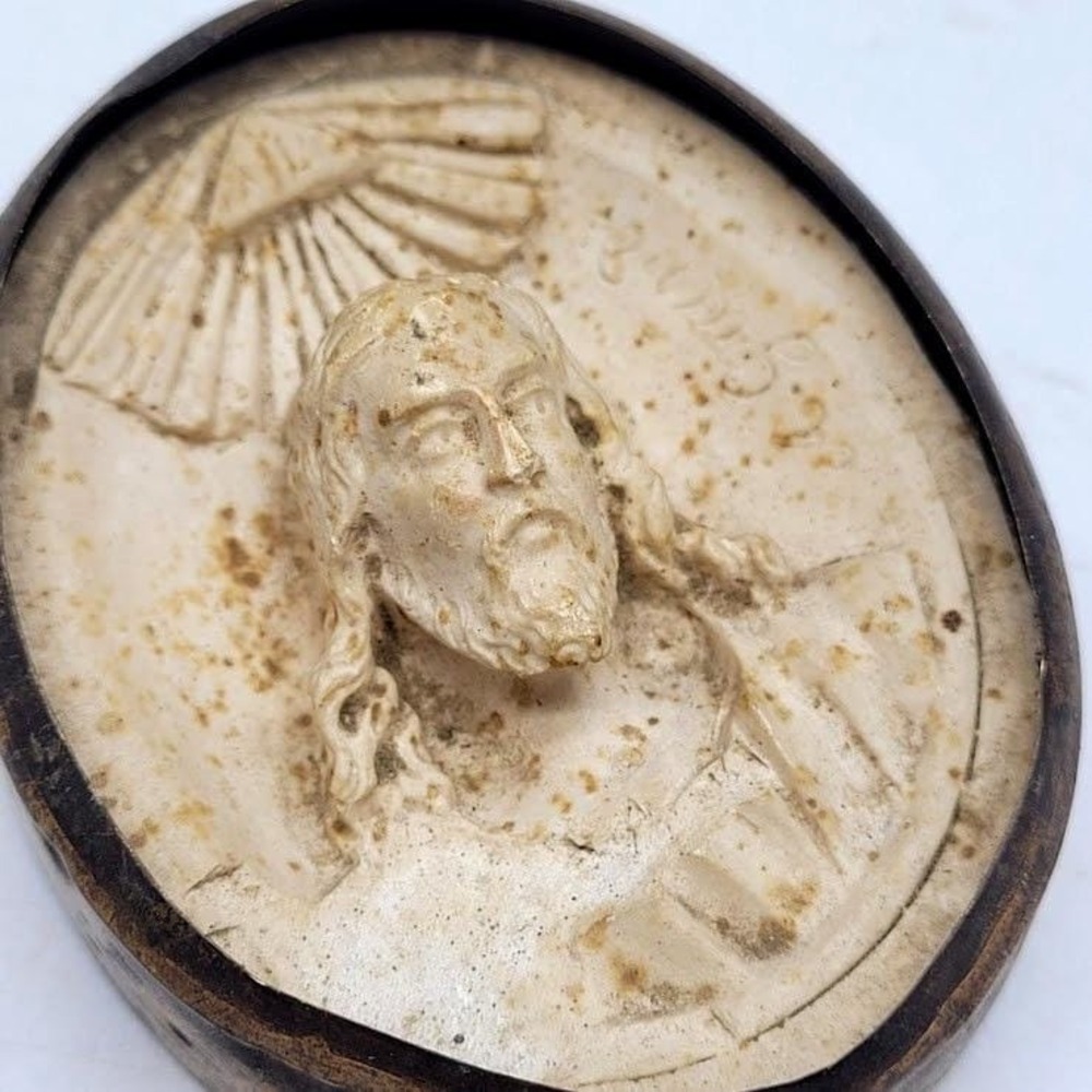 French Antique Vintage Meerschaum Hand Carved Paris Estate Pendant  Jesus Crown